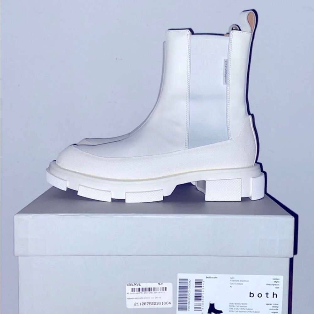 BOTH - Gao Chelsea White